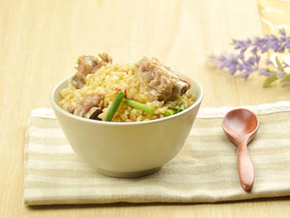 排骨糙米饭